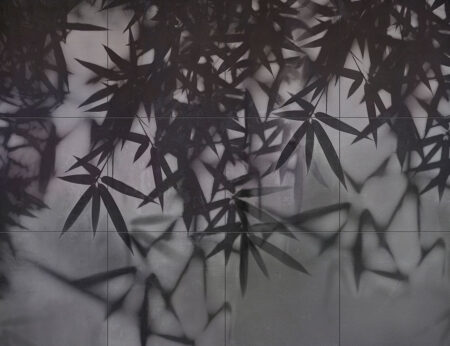 Papier peint de feuilles de palmier sombres avec une touche d’or